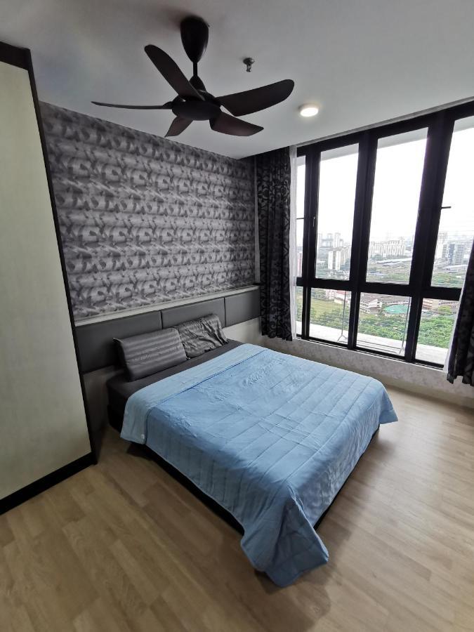 Apartment H20 Ara Damansara Petaling Jaya