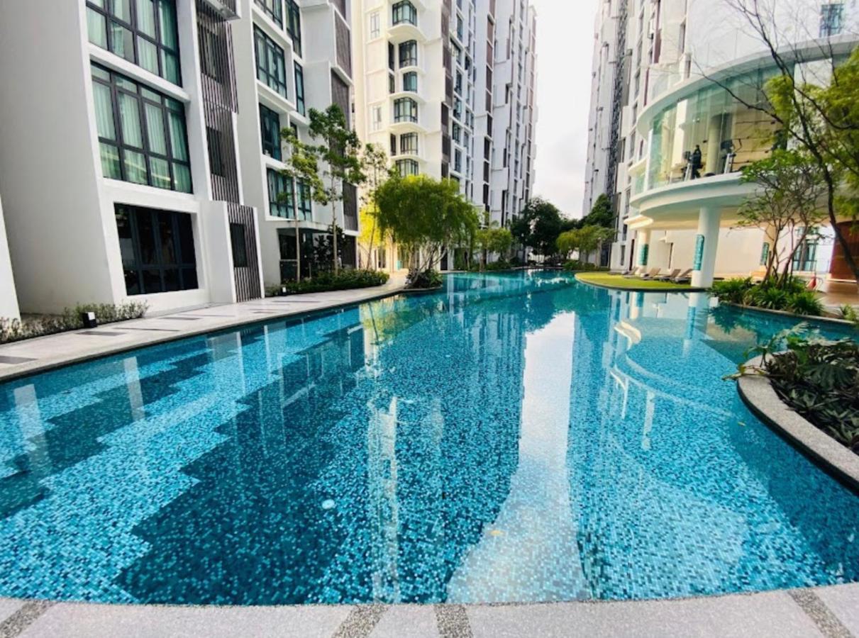 H20 Ara Damansara * Petaling Jaya